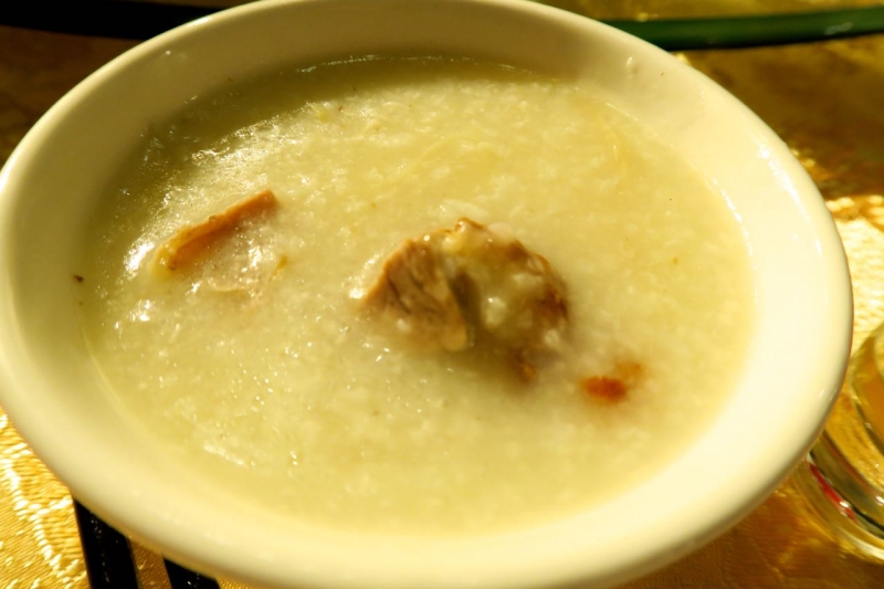 台北食記：【京華城櫻桃谷】