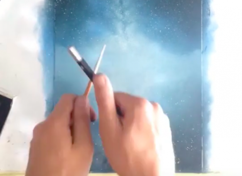 用蠟筆跟手畫出星空，天才少年在Instagram大爆紅