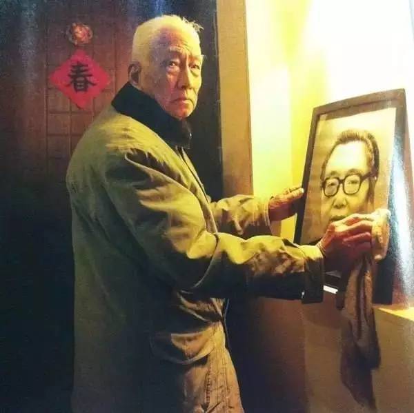 95歲的他狂寫了1000多封情書，看哭所有人，原來守得住的才叫愛！
