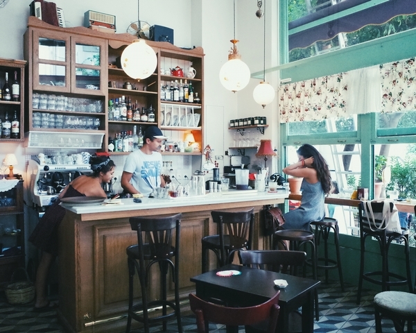 雅典旅游记事：城市中巷弄间的特色咖啡厅