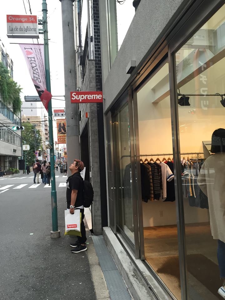 顧客至上 編輯直闖supreme 告訴你到他們店鋪消費的
