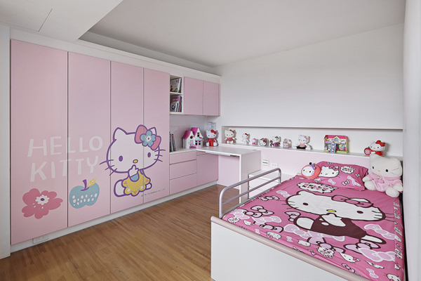 陳海茵為女兒羊羊打造甜美「Hello Kitty」公主房，快來一起體驗被 Hello Kitty包圍甜蜜幸福感