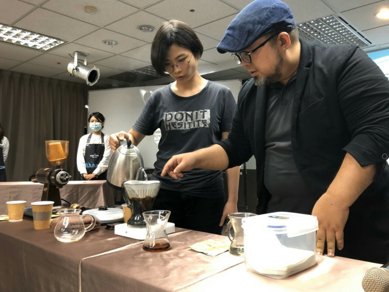 台灣星級旅館協會 推出防疫課程  五星服務 培訓班 