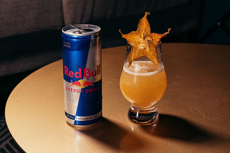 絕無僅有的一站式微醺體驗  Red Bull Bar Block 無夜城24小時限定！