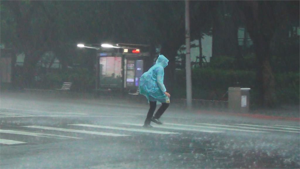 快新聞／山區雨量達標！ 台南市政府宣布明日停班停課