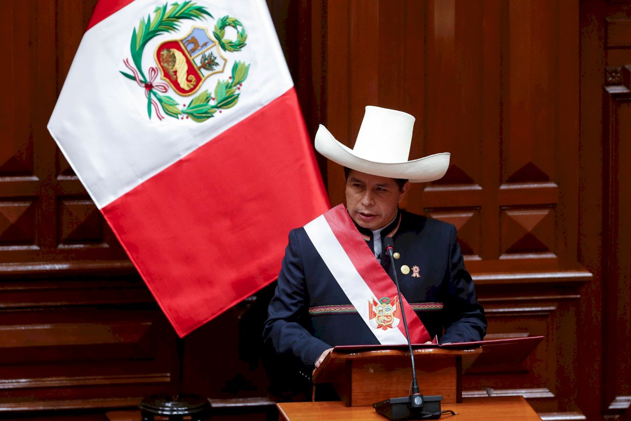 秘魯國會議員提案 以道德理由彈劾總統卡斯提佑